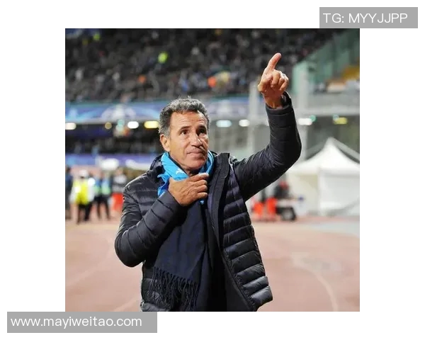 8月出生的足球巨星们：他们的成就与球场传奇